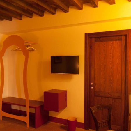 Palazzo Benucci Bed & Breakfast San Gimignano Exterior photo